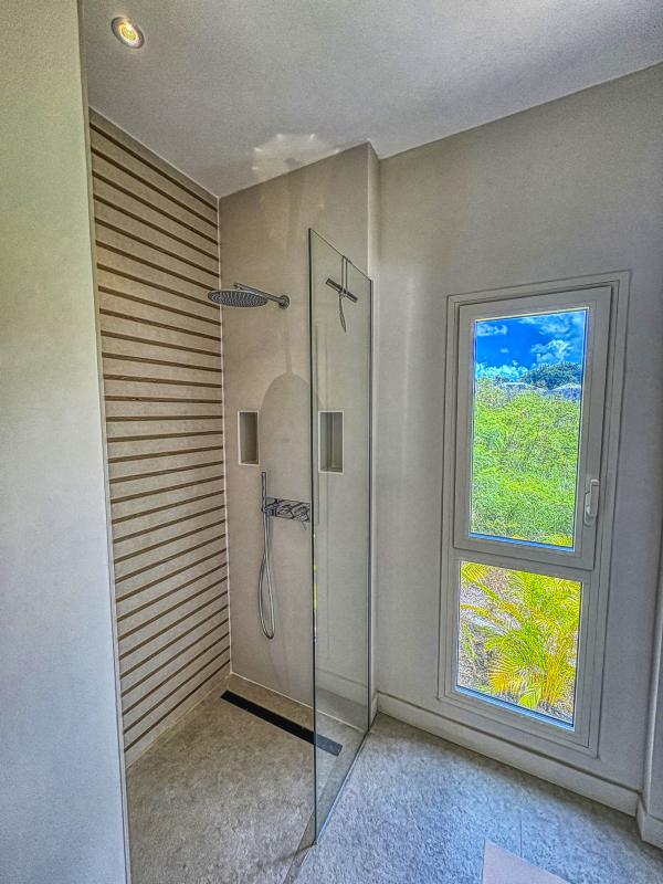 24.Location villa piscine vue mer Saint François Guadeloupe_Chambre 1_ 24.Location villa piscine vue mer Saint François Guadeloupe_Chambre 1_